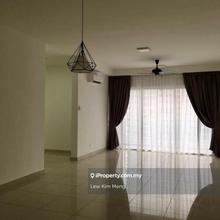 Facing Pool Low Floor / Damansara Foresta Condo, Bandar Sri Damansara