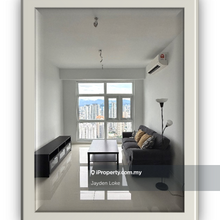 Fully furnished. Airbnb Operator is welcome. Ready move in