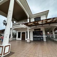 Freehold 2 Storey Bungalow bukit baru 