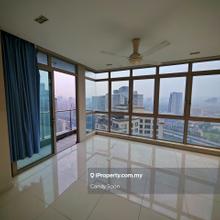 Myhabitat Serviced Residence in KLCC high floor nice view