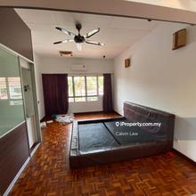 Terrace house for Sale