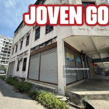 Freehold Corner Unit Suitable for Investment or Own Used 