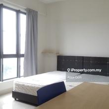 Soho B & Corner Unit, Price Nego, Good Condition, Nice Open View