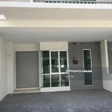 Plumeria Taman Seri Jaromas 20 x 70 Terrace House  Freehold Subsale Un