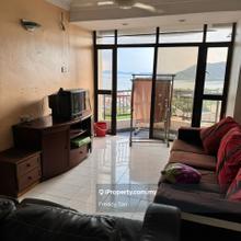 E park un-furnished 1-car park 1000 sqft 
