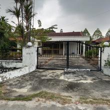 Single storey bungalow unit in ss3, kelana jaya, petaling jaya.