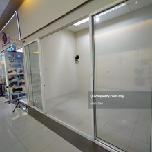 South City Plaza Commercial Unit For Rent