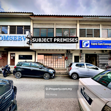 Prime Double-Storey Commercial Shophouse in Island Glades