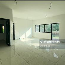 Bandar Sungai Long  Townhouse 