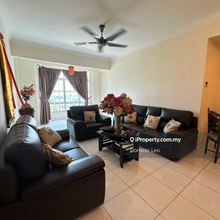 Luxury Living in the Heart of Ipoh Damaipuri Condominium for Sale!