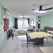 Flora damansara apartment corner lot for rent 