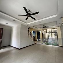 Terrace Lagenda 1 Bukit Jelutong Super Link House Urgent for Sale !!