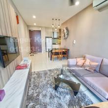 Shaftsbury Avenue 2 bedrooms fully furnished 