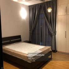 Fully furnished 2 rooms 2baths 2 cover carparks rm820k