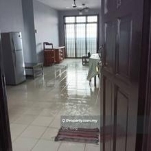 Lake View Suite Taman Mount Austin