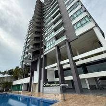 Trehaus Condo Villa Condominium Super Cheaper Partial Furnihsed Unit!