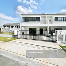 Sejati Lakeside Corner Lot with the biggest land area Bumi Lot