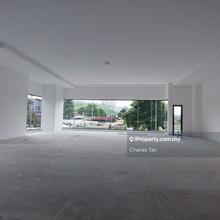 Old Klang Road New Office For Rent! 