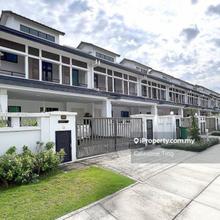 Facing open 24x75 full loan 2 sty superlink cradleton 