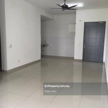 Kalista 2, Corner lot, 4 rooms, Facing guard house, Safira, Seremban