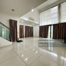 Perling  Taman Laguna, 2 Storey Semi-D house