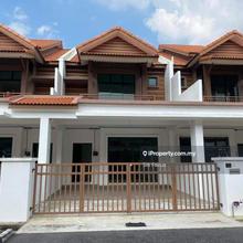 Terrace house for Sale
