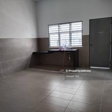 Townhouse near to Mahsa city link bandar saujana putra puchong