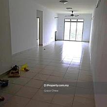 Partially Furnished 3 Bedrooms at Tebrau City Residence for Sale 