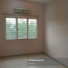 Bukit Puchong Aprtment Baiduri court Freehold Puchong South 