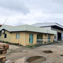 Gebeng warehouse for rent with office