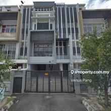 4.5storey Super Link with private lift Happy Garden
