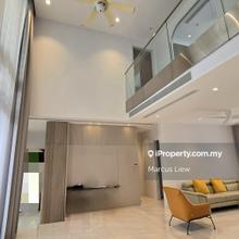 Newly Renovated & ID Design Move in condition