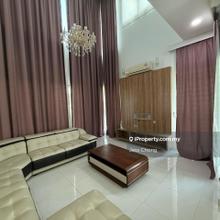 3 storey Semi-D house corner with big garden for Rent 