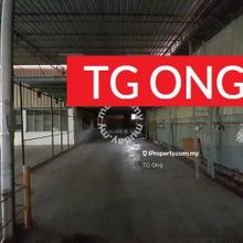 1.5 Storey Wareahouse 2 Combining Unit For Rent In Sungai Tukang Area