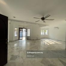 USJ 9 corner house for rent