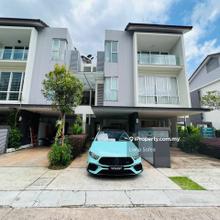 Fully Furnished Luxury Townhouse for rent @ Sunway Challis Damansara 