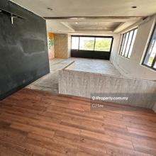 Ample parking space, convenient location