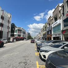 Facing Main Road Ground Floor, Sri Petaling For Rent