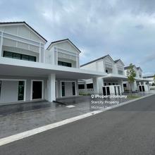 Semi-D house for Sale