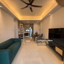 Prime Sea View Apartment in R&F Princess Cove Move-in Ready