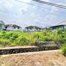 Bungalow Land For sales/Tmn Kluang Setia
