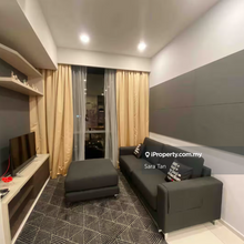 Nice unit tastefully furnished.