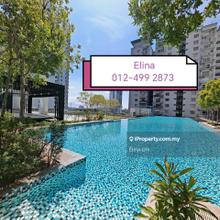 Wellesley best value 900sf furnished high floor pool view for sale
