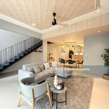 Duplex Boutique Villa with Direct Private Lift Access to Unit