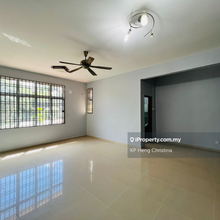 Taman Cheng Setia double storey house for sale 
