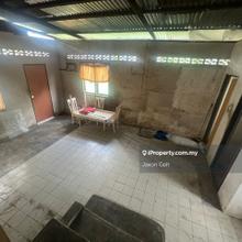 Partial Furnished Kampung Bungalow @ Cheras Baru, Ampang