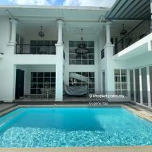 Fully Renovated @ 2 Sty Bungalow For Sale