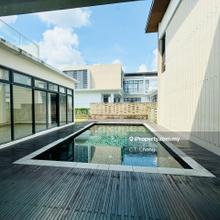 Noble Park 2 Storey Bungalow House with Private Swimming Pool For Sale