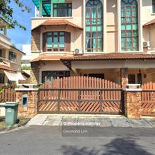 Elegant Semi D @ Ferringhi Park Tastefully Furnished and Renovated