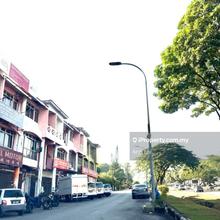 ROI 3.33% -Freehold -Non-bumi lot -Facing Main Road -Unblock View